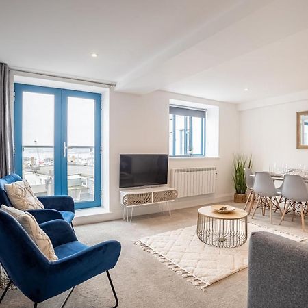 Elegant Fresh Spacious Two Bed Apartment - Juliet Balcony - Sea, Marina, Harbour Views, English Riviera Clock Tower Torquay Luaran gambar