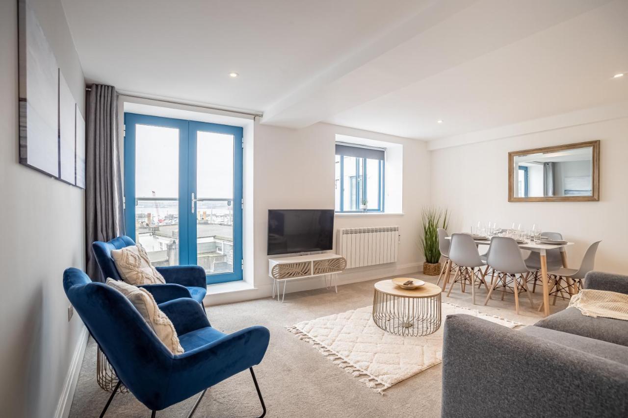 Elegant Fresh Spacious Two Bed Apartment - Juliet Balcony - Sea, Marina, Harbour Views, English Riviera Clock Tower Torquay Luaran gambar